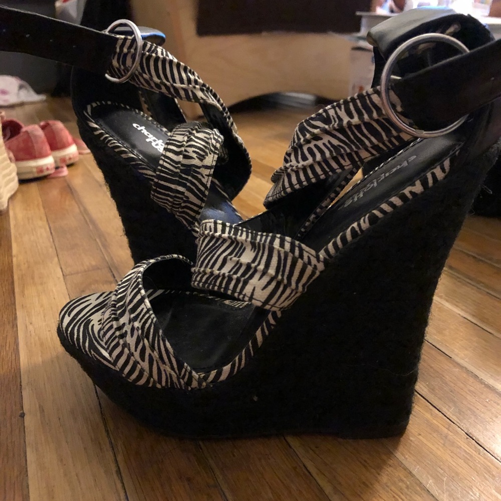 Cute wedges! Worn once only!